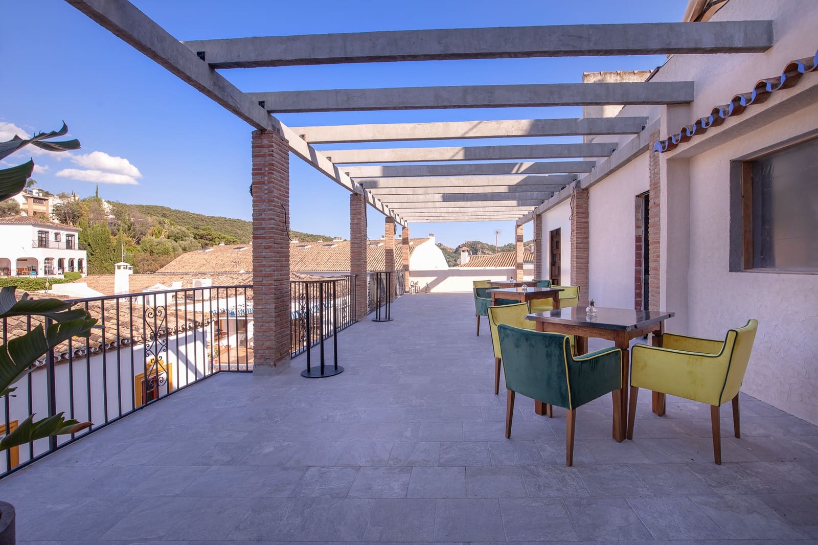 Erhverv til salg i Benahavis - € 1.390.000 (Ref: 8905920)