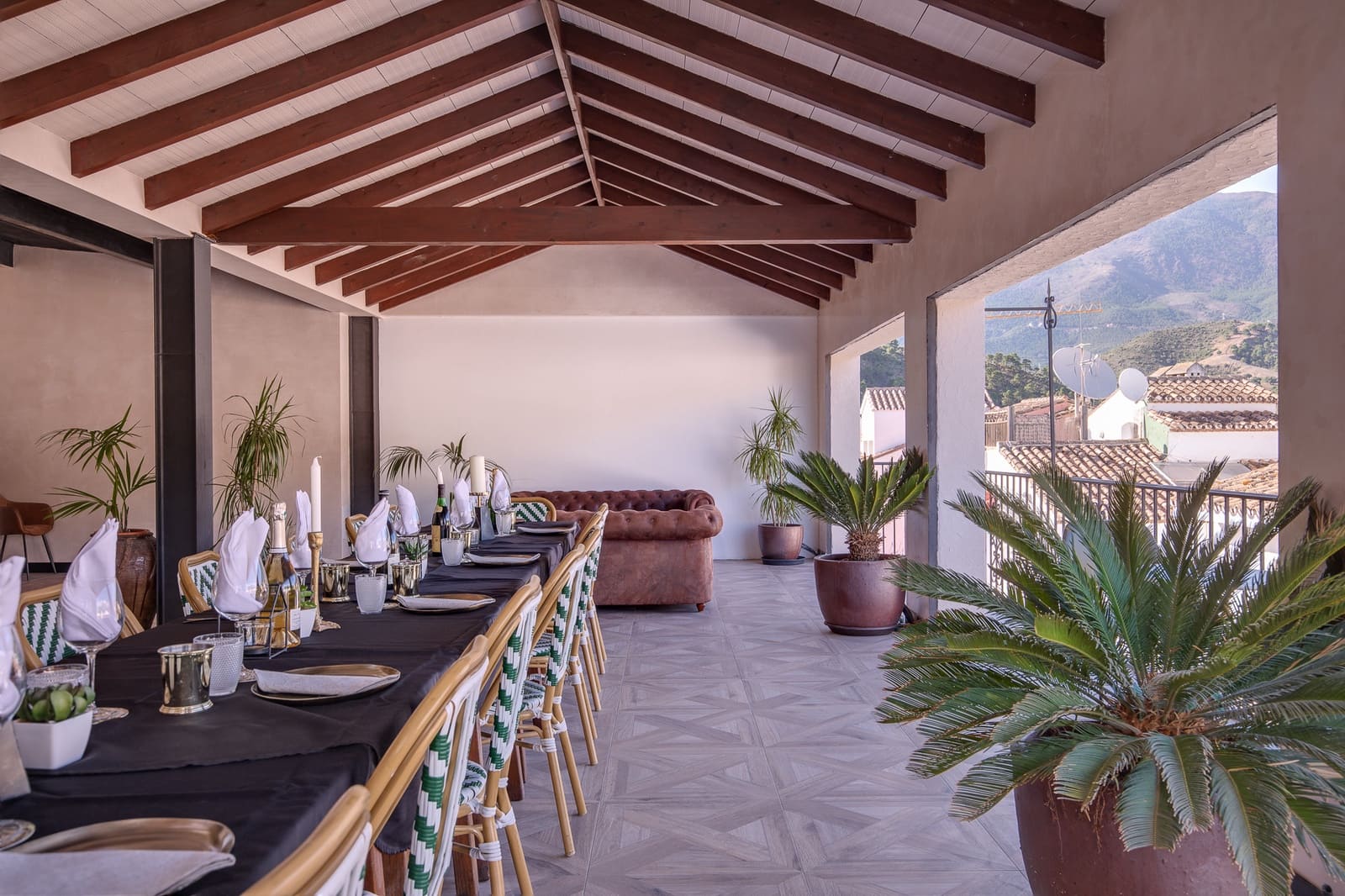 Erhverv til salg i Benahavis - € 1.390.000 (Ref: 8905920)