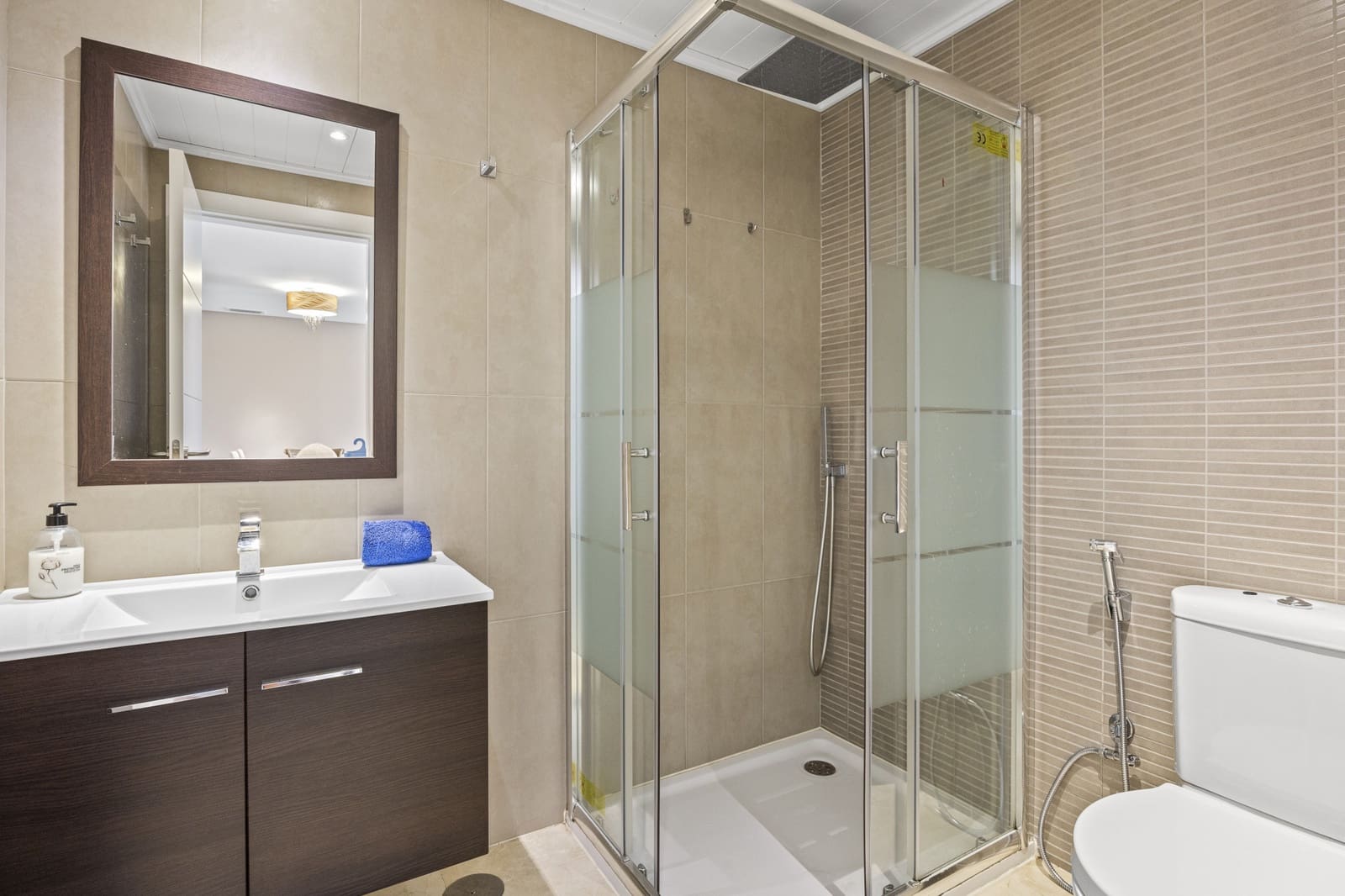 3 sypialnia Apartament na sprzedaż w Los Arqueros z basenem garażem - 495 000 € (Ref: 8905925)