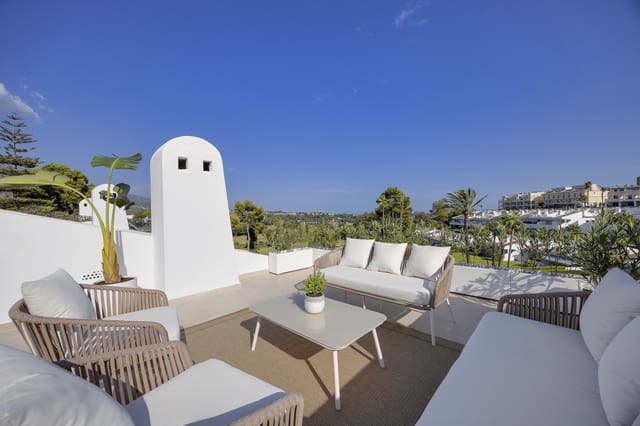 3 Zimmer Penthouse zu verkaufen in Marbella mit Pool Garage - 669.000 € (Ref: 8905927)