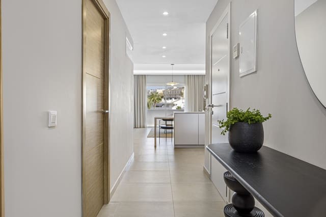 3 Zimmer Penthouse zu verkaufen in Marbella mit Pool Garage - 669.000 € (Ref: 8905927)