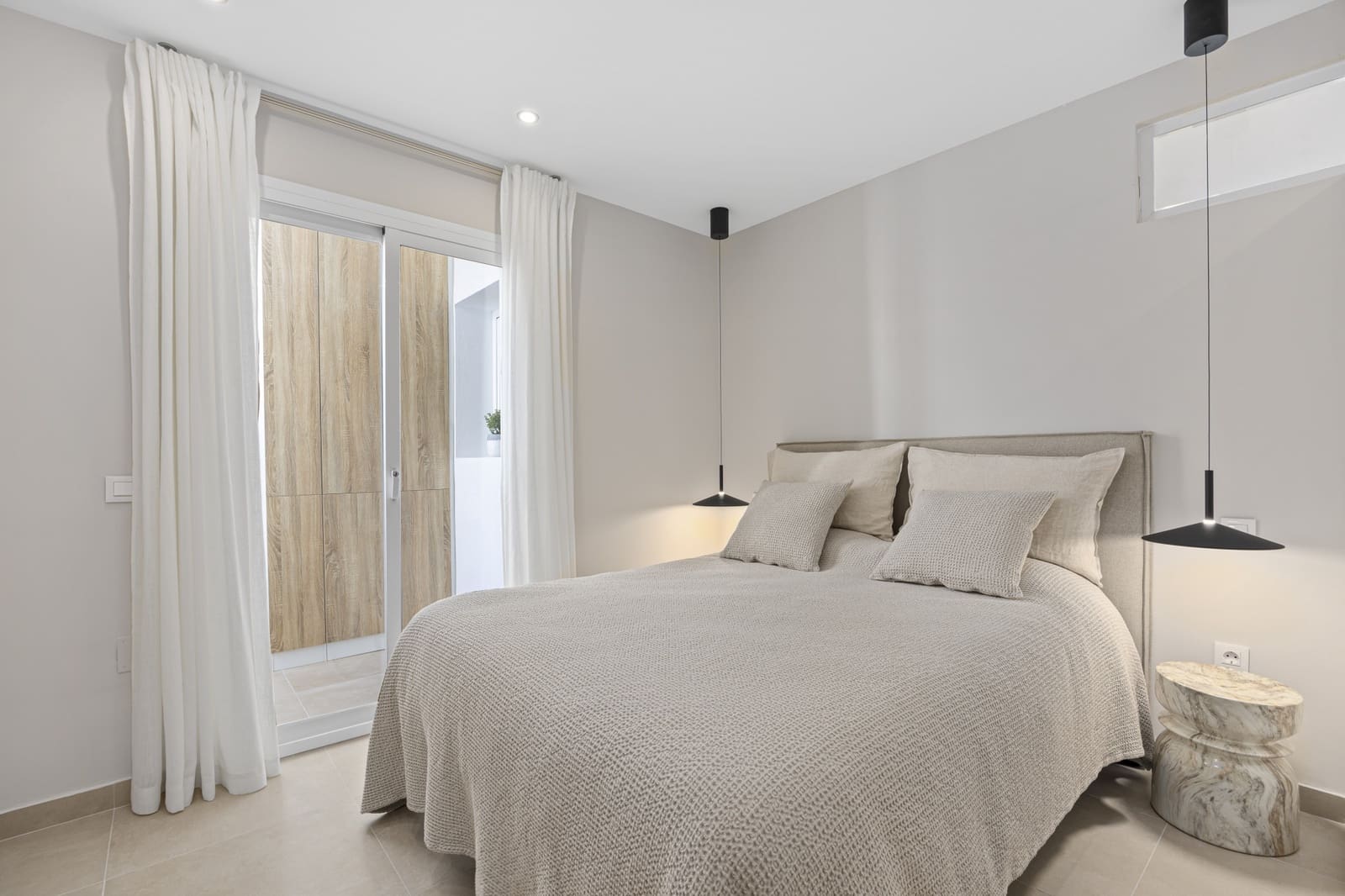 3 bedroom Penthouse for sale in Marbella with pool garage - € 669,000 (Ref: 8905927)