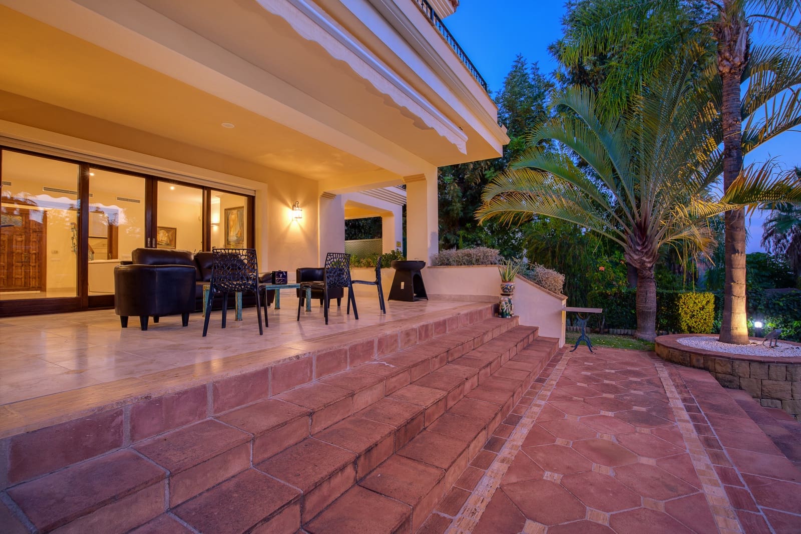 6 soveværelse Villa til salg i Los Arqueros med swimmingpool garage - € 2.375.000 (Ref: 8905938)