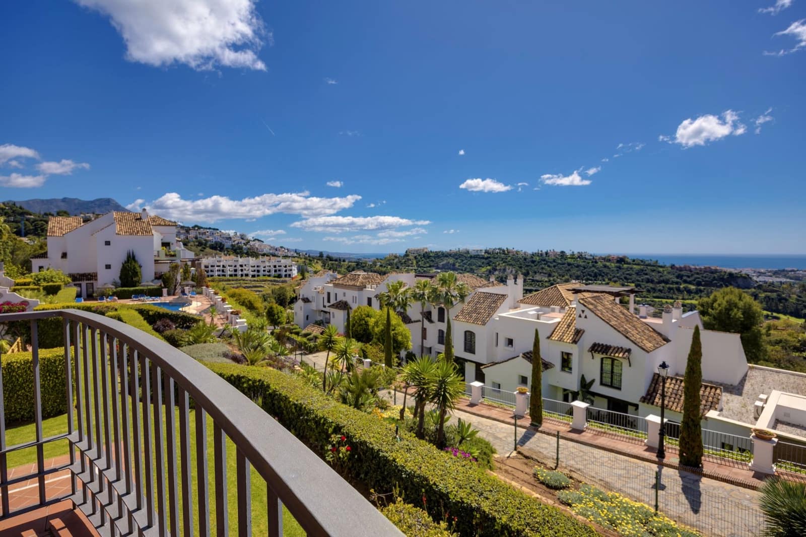 3 quarto Apartamento para venda em Los Arqueros com piscina garagem - 495 000 € (Ref: 8942697)