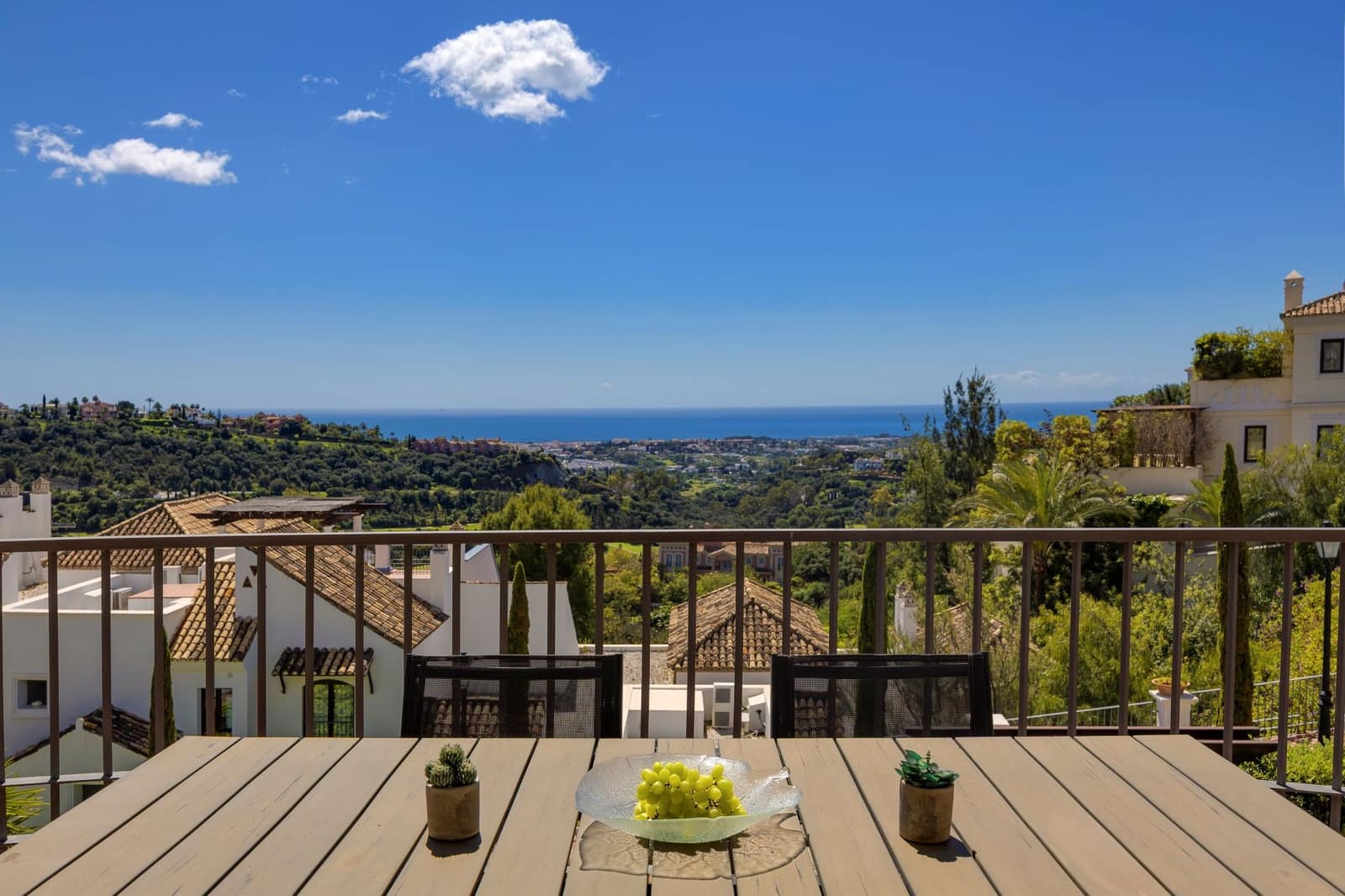 3 quarto Apartamento para venda em Los Arqueros com piscina garagem - 495 000 € (Ref: 8942697)