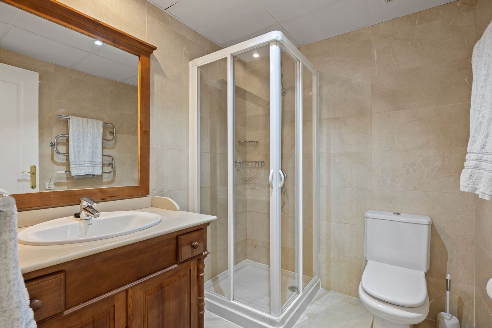 3 quarto Apartamento para venda em Los Arqueros com piscina garagem - 495 000 € (Ref: 8942697)