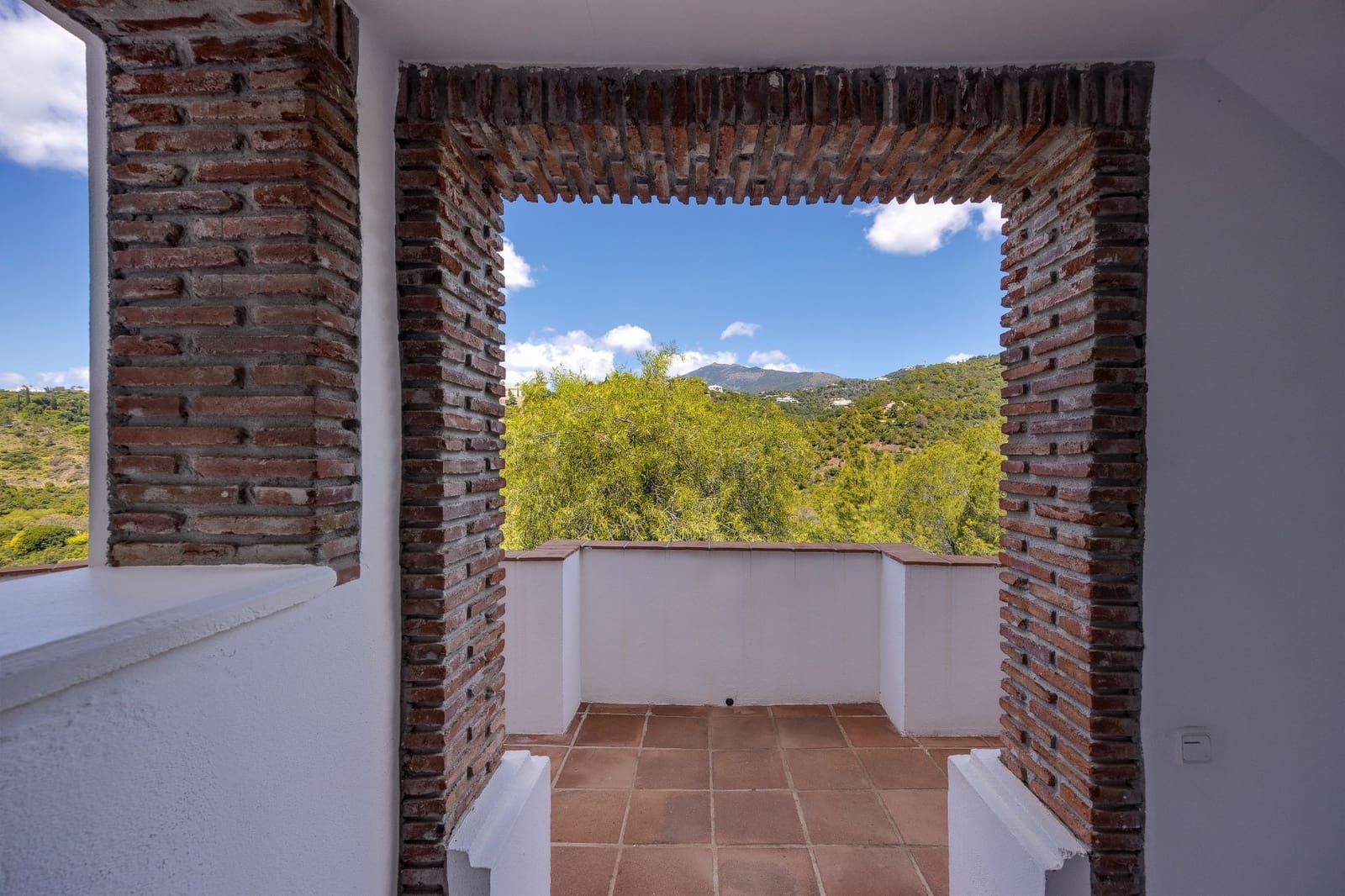 3 quarto Apartamento para venda em Los Arqueros com piscina garagem - 495 000 € (Ref: 8942697)