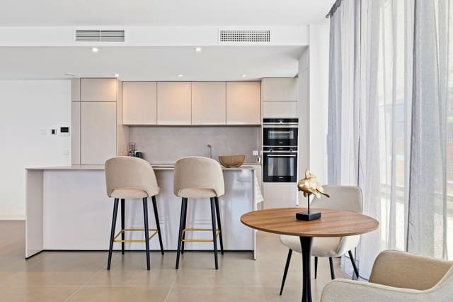 3 quarto Apartamento para venda em El Higuerón, Fuengirola com piscina garagem - 738 000 € (Ref: 9233128)