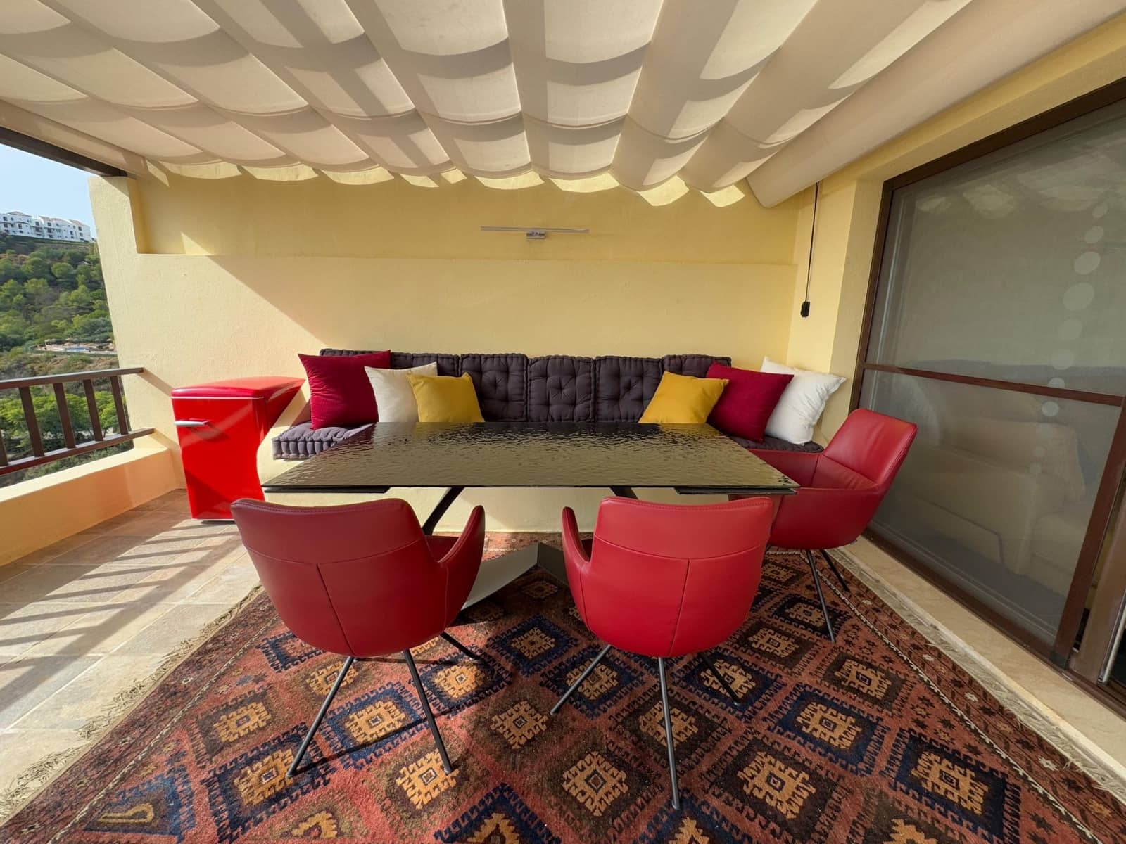 1 soverom Penthouse til salgs i Los Arqueros med svømmebasseng garasje - € 750 000 (Ref: 9233130)