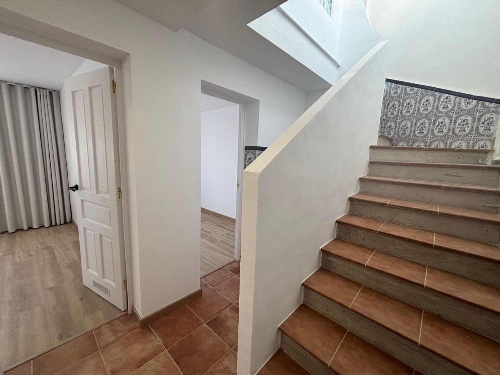 2 makuuhuone Omakotitalo myytävänä paikassa Velez-Malaga - 209 000 € (Ref: 9233135)