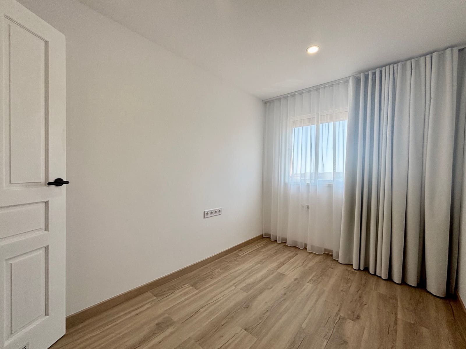 2 makuuhuone Omakotitalo myytävänä paikassa Velez-Malaga - 209 000 € (Ref: 9233135)