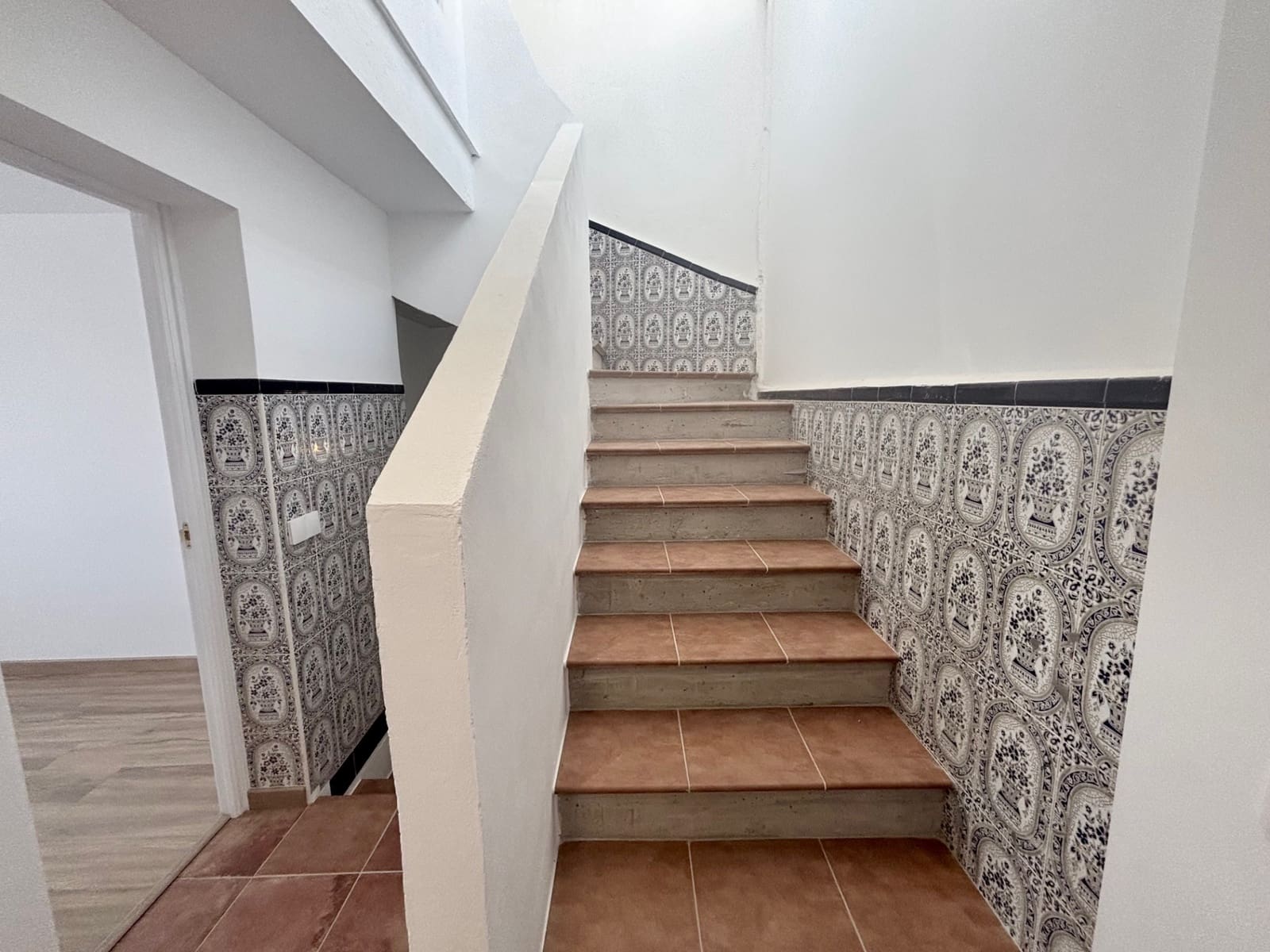 2 makuuhuone Omakotitalo myytävänä paikassa Velez-Malaga - 209 000 € (Ref: 9233135)