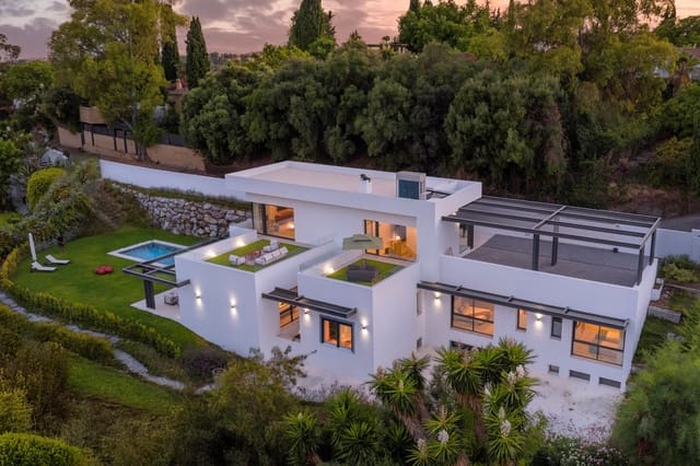 6 sypialnia Willa na sprzedaż w La Quinta, Benahavís z basenem garażem - 3 350 000 € (Ref: 9233138)