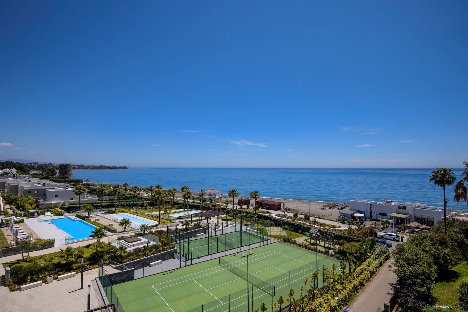 3 soveværelse Lejlighed til salg i Estepona med swimmingpool garage - € 1.700.000 (Ref: 9233139)