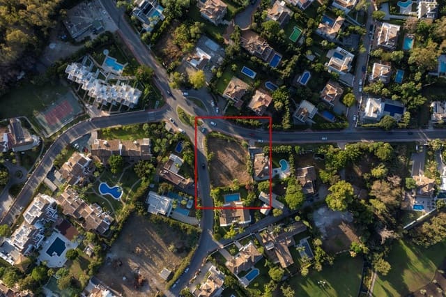 Działka budowlana na sprzedaż w Los Naranjos, Marbella - 1 300 000 € (Ref: 9236084)