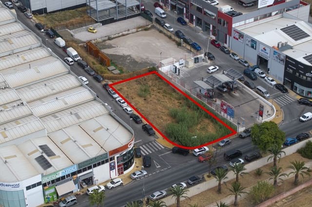 Działka budowlana na sprzedaż w San Pedro de Alcántara Pueblo, Marbella - 995 000 € (Ref: 9242792)