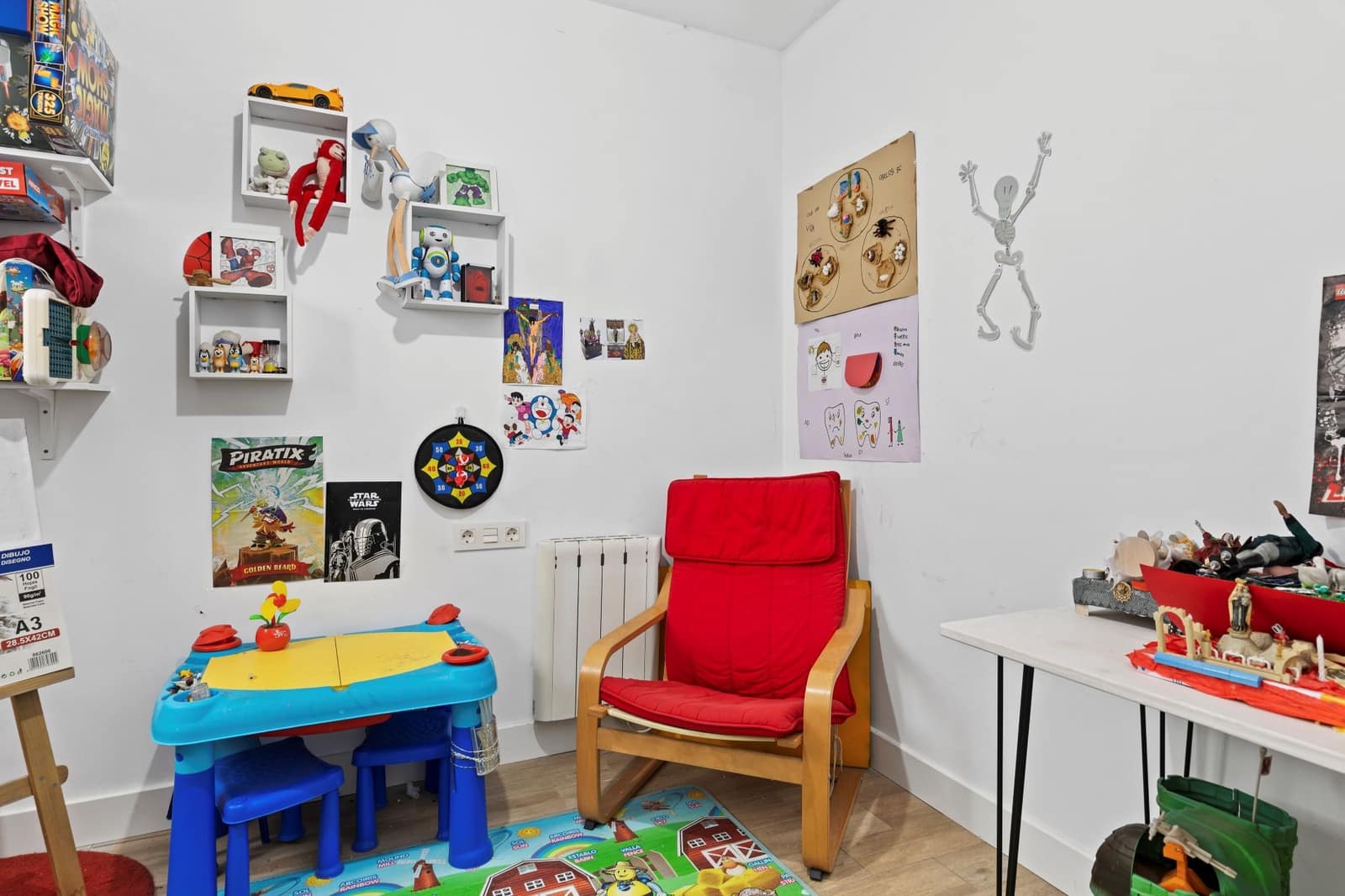 4 soverom Hus til salgs i Estepona med garasje - € 899 000 (Ref: 9256810)