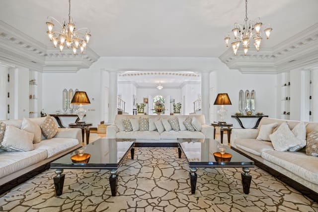 9 bedroom Villa for sale in Sierra Blanca, Marbella with pool garage - € 7,900,000 (Ref: 9312416)