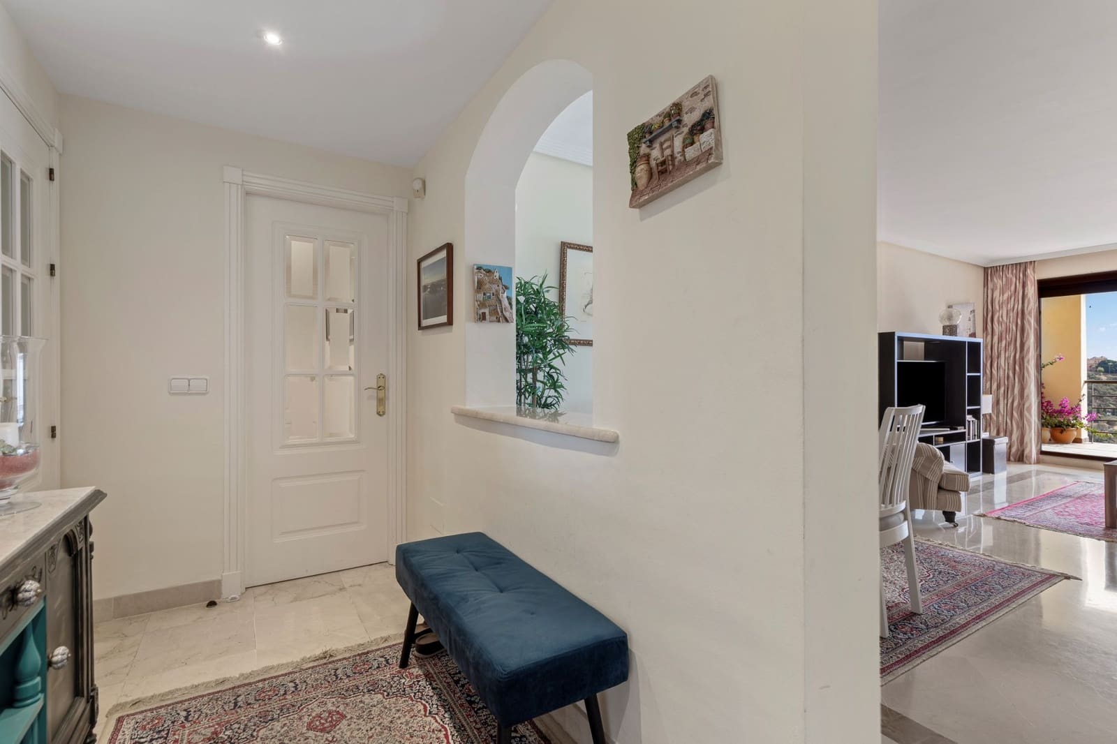 3 bedroom Apartment for sale in Los Arqueros with pool garage - € 520,000 (Ref: 9349095)