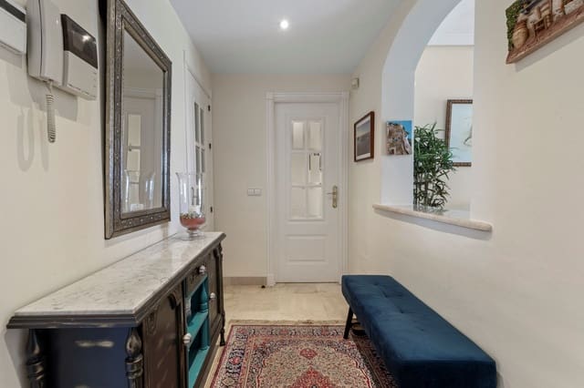 3 slaapkamer Appartement te koop in Los Arqueros, Benahavís met zwembad garage - € 520.000 (Ref: 9349095)