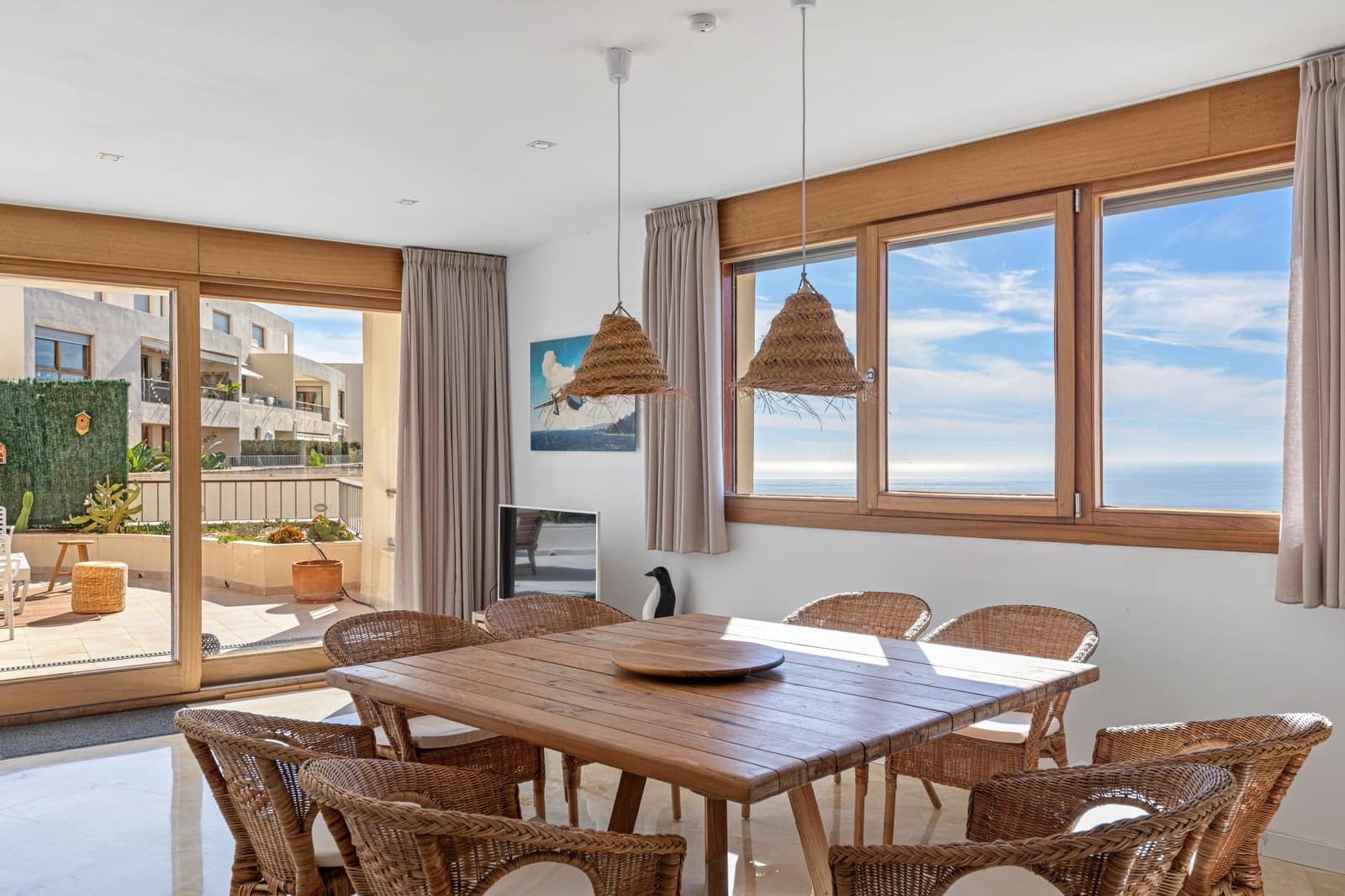 3 sypialnia Penthouse na sprzedaż w Marbella z basenem garażem - 795 000 € (Ref: 9385183)