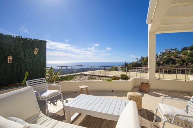 3 Zimmer Penthouse zu verkaufen in Alto de los Monteros, Marbella mit Pool Garage - 795.000 € (Ref: 9385183)