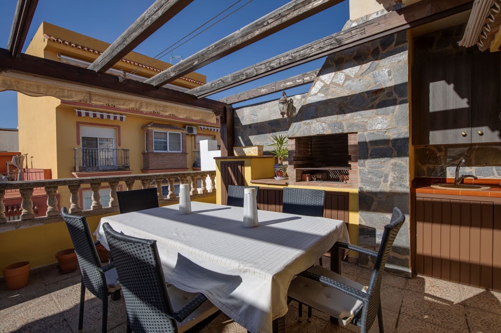 4 bedroom Townhouse for sale in Mijas Costa with garage - € 375,000 (Ref: 9413747)