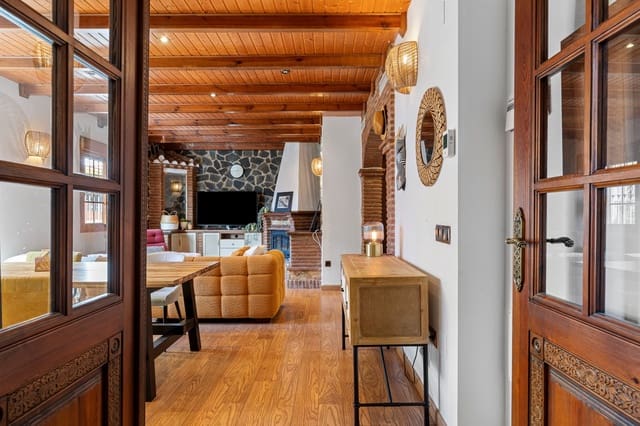 4 Zimmer Haus zu verkaufen in Mijas Costa, Mijas mit Garage - 375.000 € (Ref: 9413747)