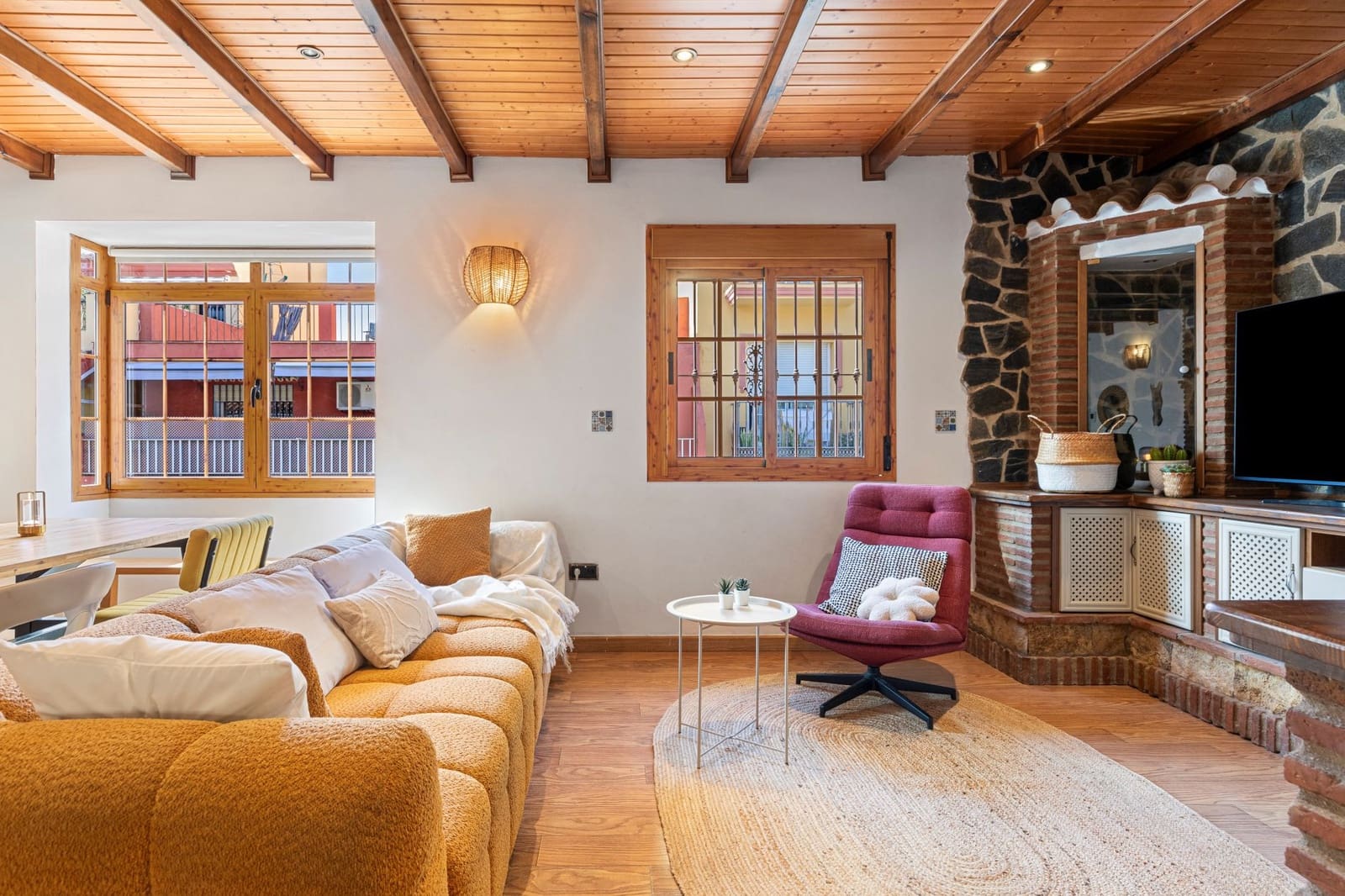 4 bedroom Townhouse for sale in Mijas Costa with garage - € 375,000 (Ref: 9413747)