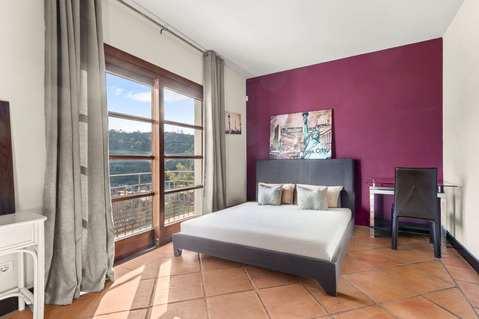 4 soverom Hus til salgs i Benahavis med svømmebasseng garasje - € 425 000 (Ref: 9451982)