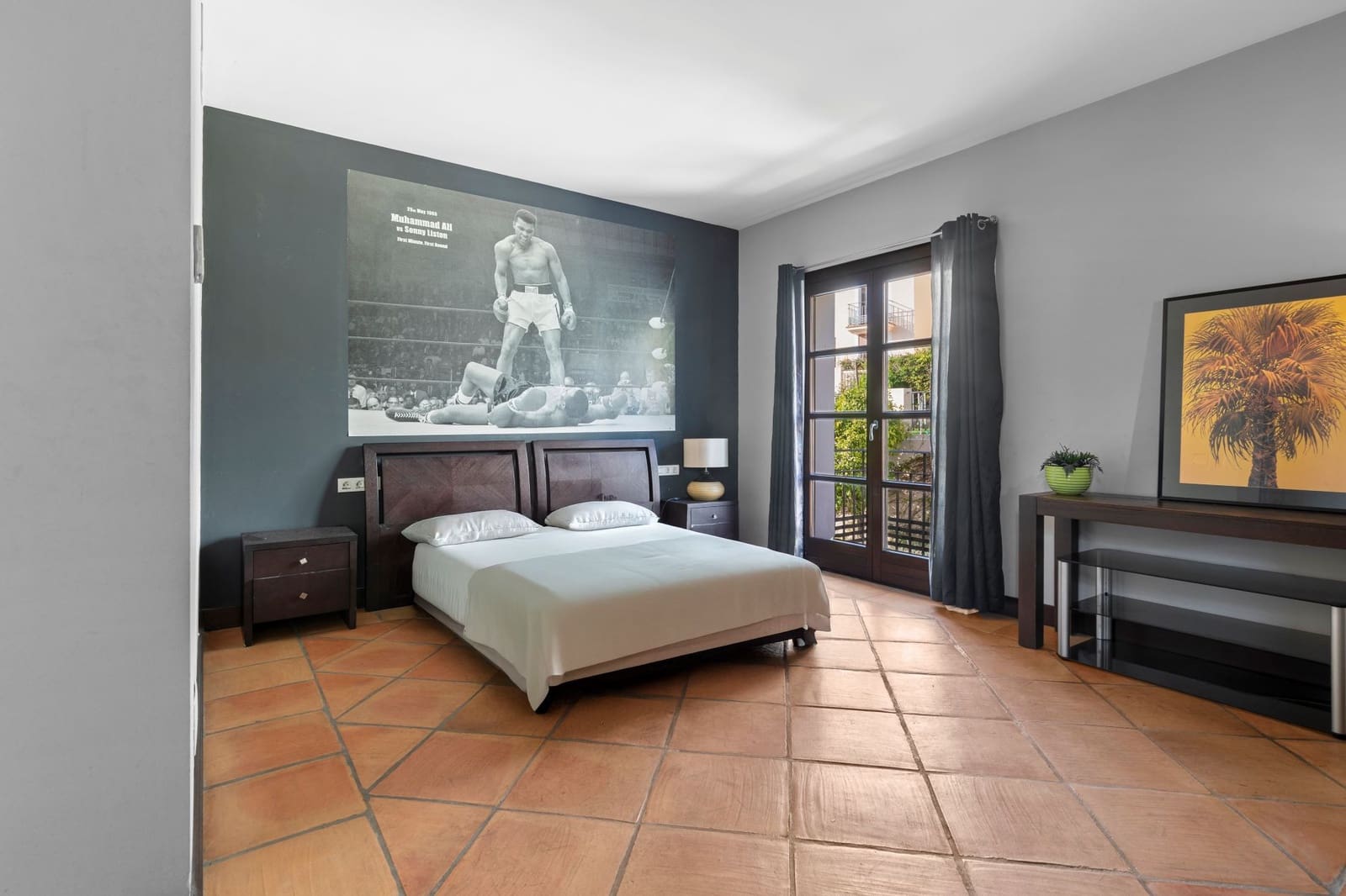 4 soverom Hus til salgs i Benahavis med svømmebasseng garasje - € 425 000 (Ref: 9451982)