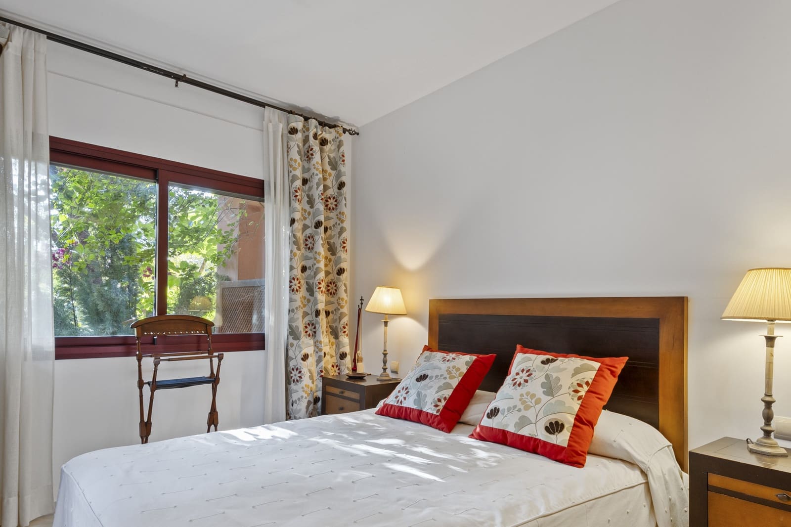 3 Zimmer Apartment zu verkaufen in Marbella mit Pool Garage - 750.000 € (Ref: 9455945)