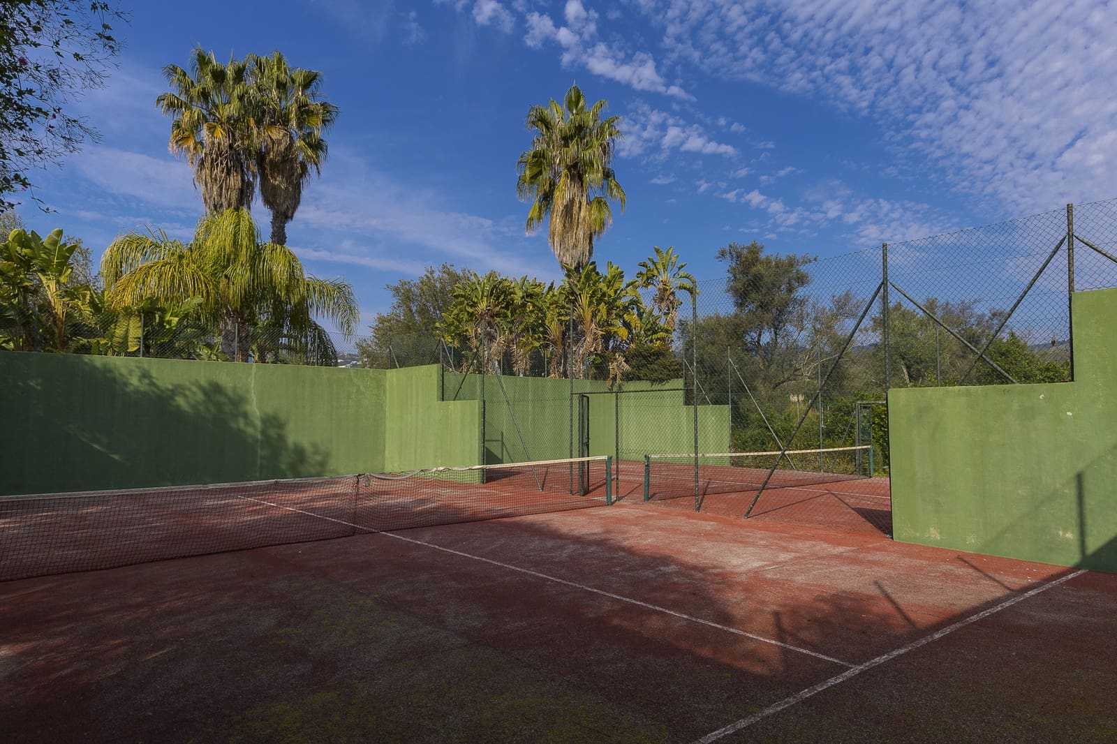 3 Zimmer Apartment zu verkaufen in Marbella mit Pool Garage - 750.000 € (Ref: 9455945)