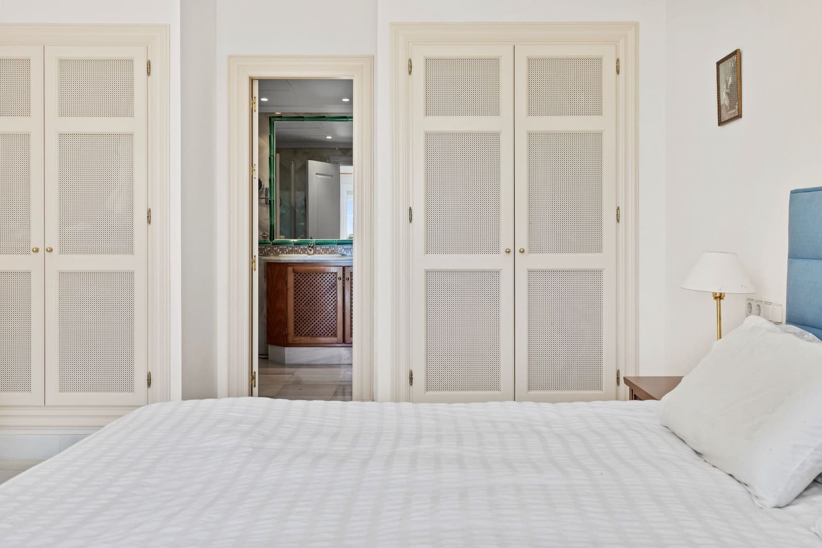 2 bedroom Apartment for sale in Monte Halcones with pool garage - € 595,000 (Ref: 9465569)