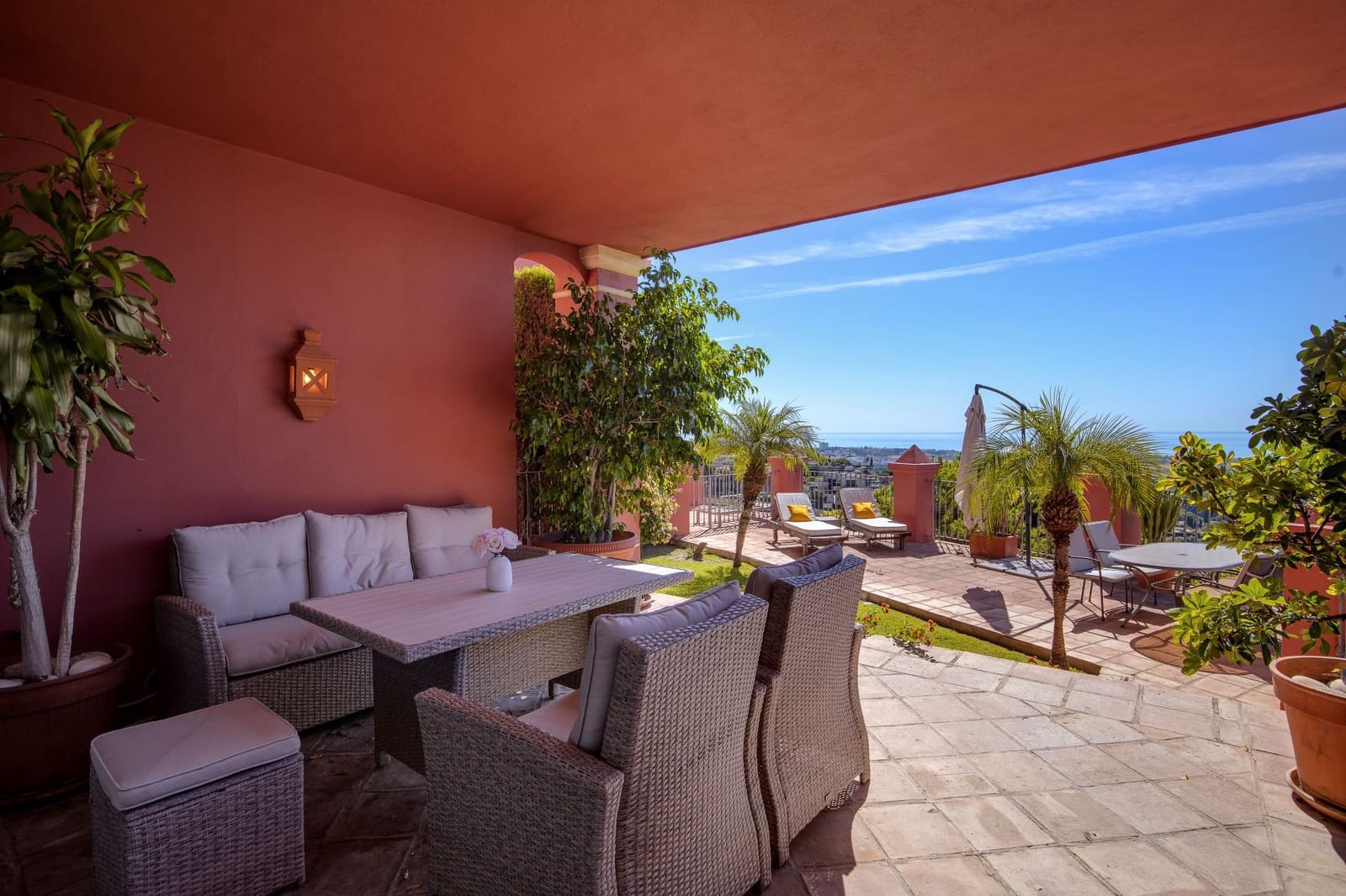 2 bedroom Apartment for sale in Monte Halcones with pool garage - € 595,000 (Ref: 9465569)