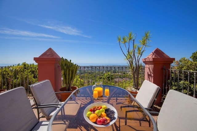 2 bedroom Apartment for sale in Monte Halcones, Benahavís with pool garage - € 595,000 (Ref: 9465569)