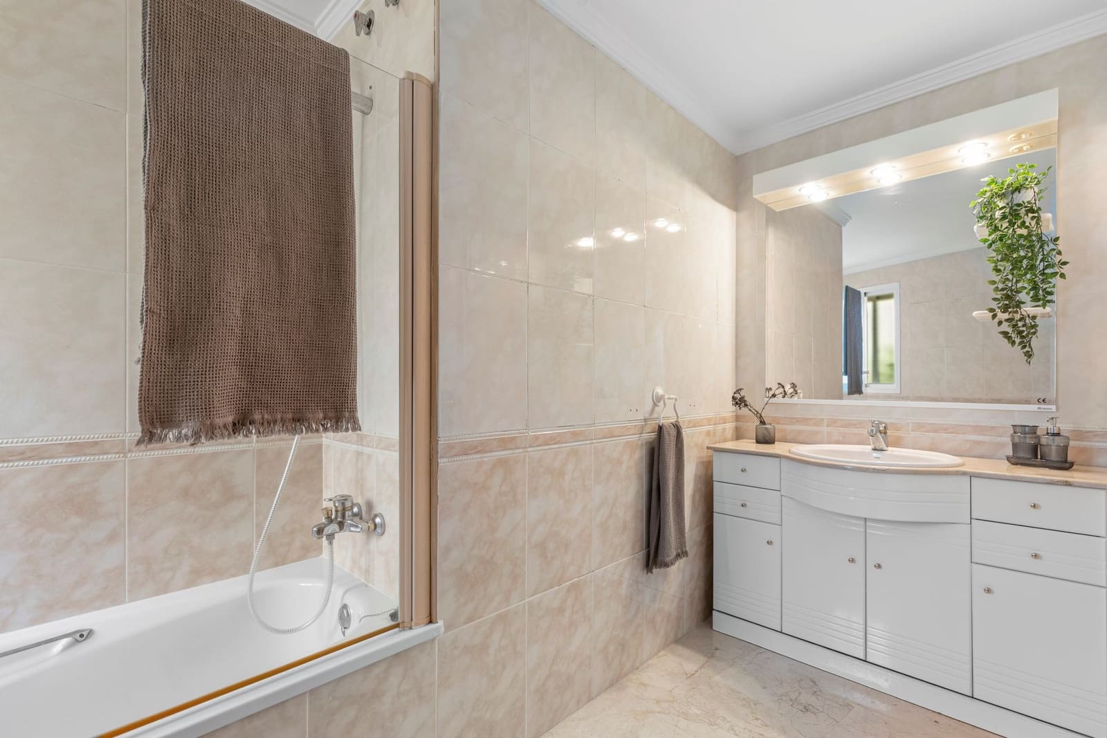 3 camera da letto Appartamento in vendita in Estepona con piscina garage - 650.000 € (Rif: 9496943)