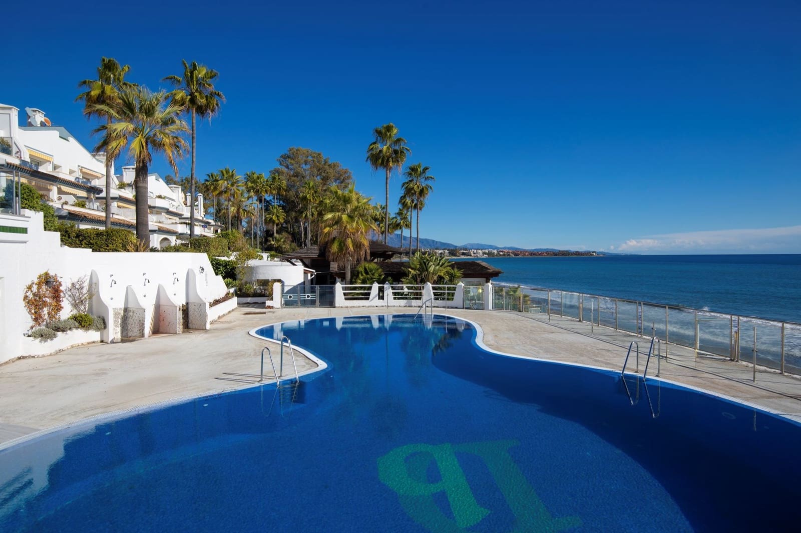 3 camera da letto Appartamento in vendita in Estepona con piscina garage - 650.000 € (Rif: 9496943)