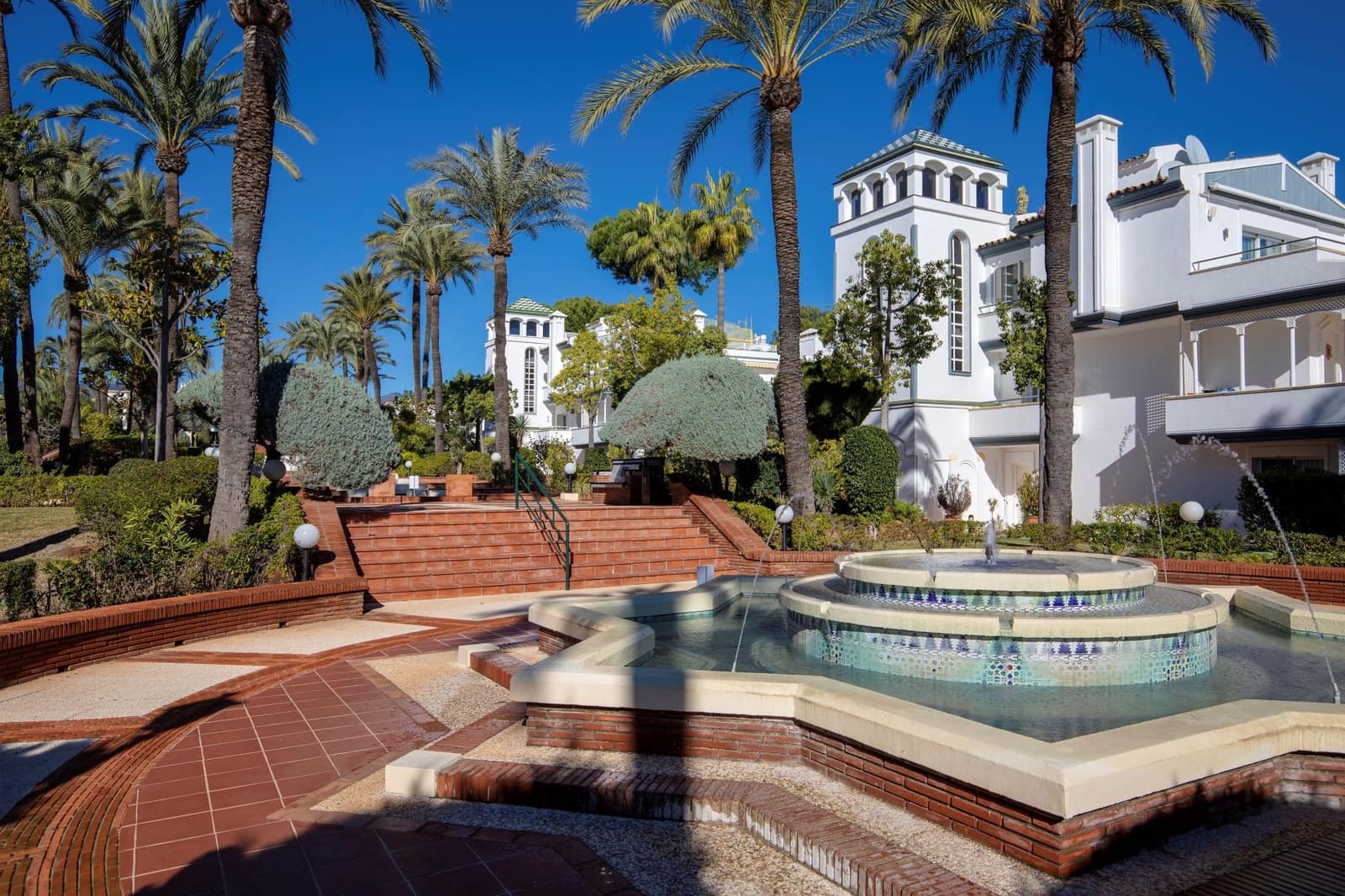 3 camera da letto Appartamento in vendita in Estepona con piscina garage - 650.000 € (Rif: 9496943)