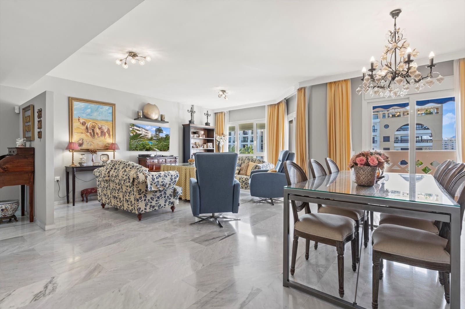 3 bedroom Penthouse for sale in San Pedro de Alcantara with pool garage - € 930,000 (Ref: 9533124)