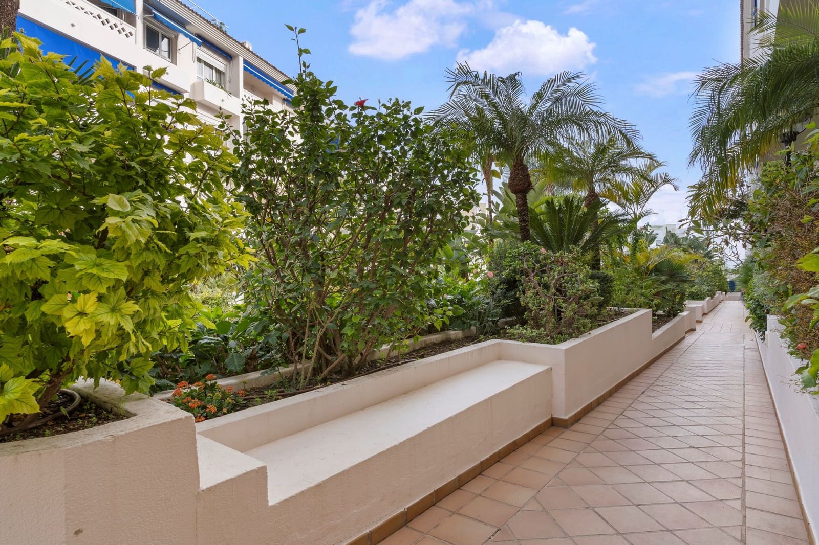 3 sovrum Takvåning till salu i San Pedro de Alcantara med pool garage - 895 000 € (Ref: 9533124)