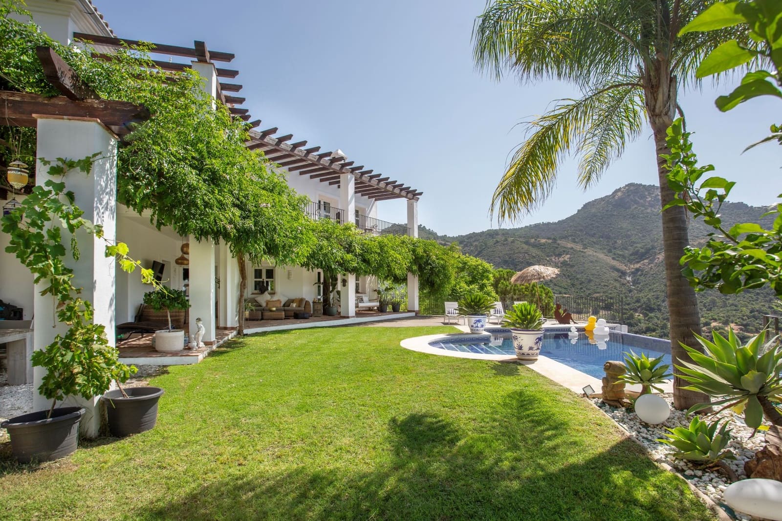 5 camera da letto Villa in vendita in Benahavis con piscina garage - 2.300.000 € (Rif: 9535480)