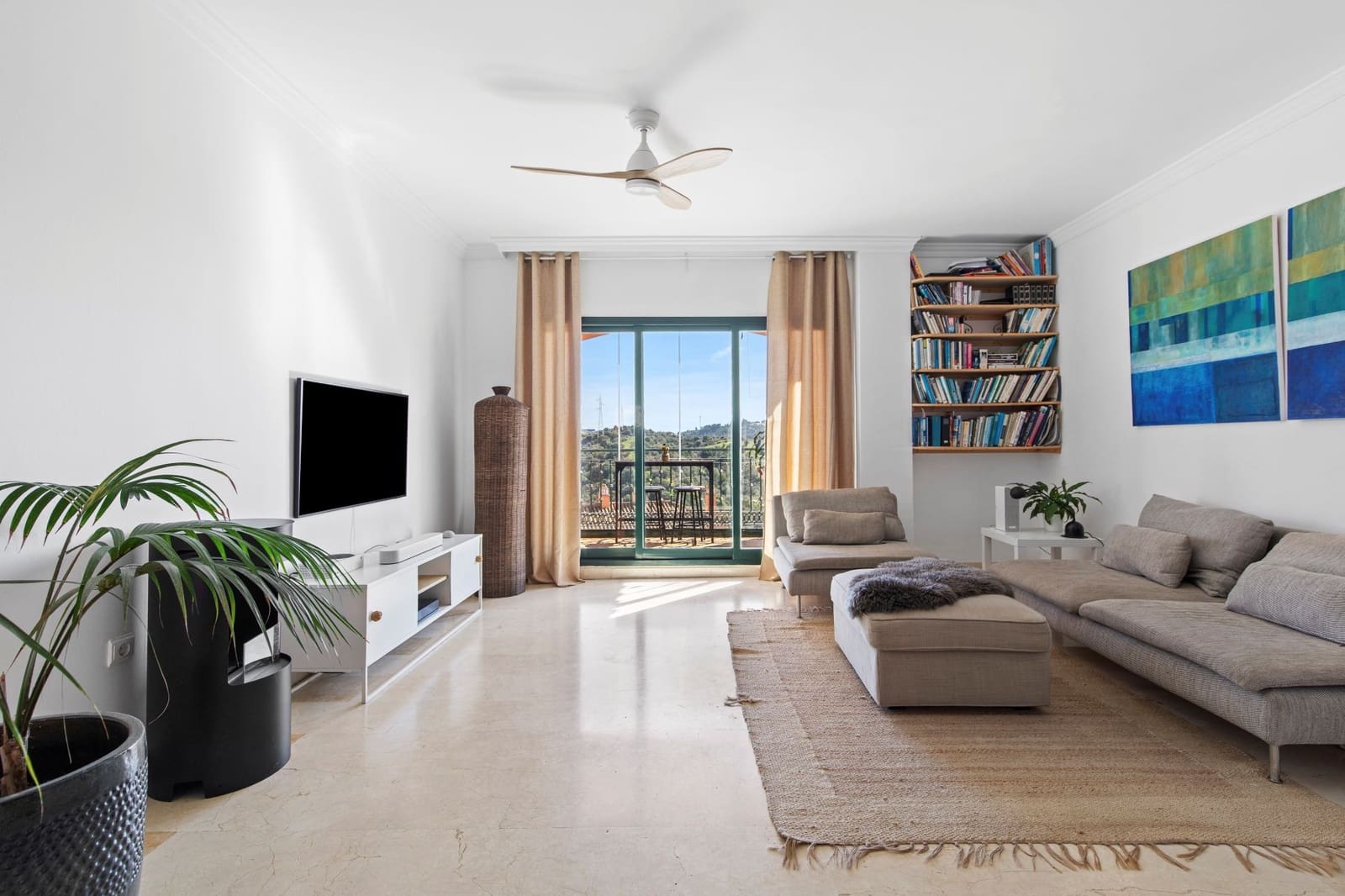 2 Zimmer Apartment zu verkaufen in Marbella mit Pool Garage - 395.000 € (Ref: 9619035)