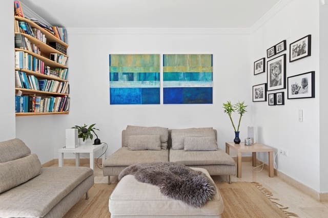 2 sypialnia Apartament na sprzedaż w Santa María, Marbella z basenem garażem - 395 000 € (Ref: 9619035)