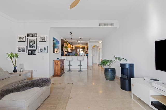 2 sypialnia Apartament na sprzedaż w Santa María, Marbella z basenem garażem - 395 000 € (Ref: 9619035)