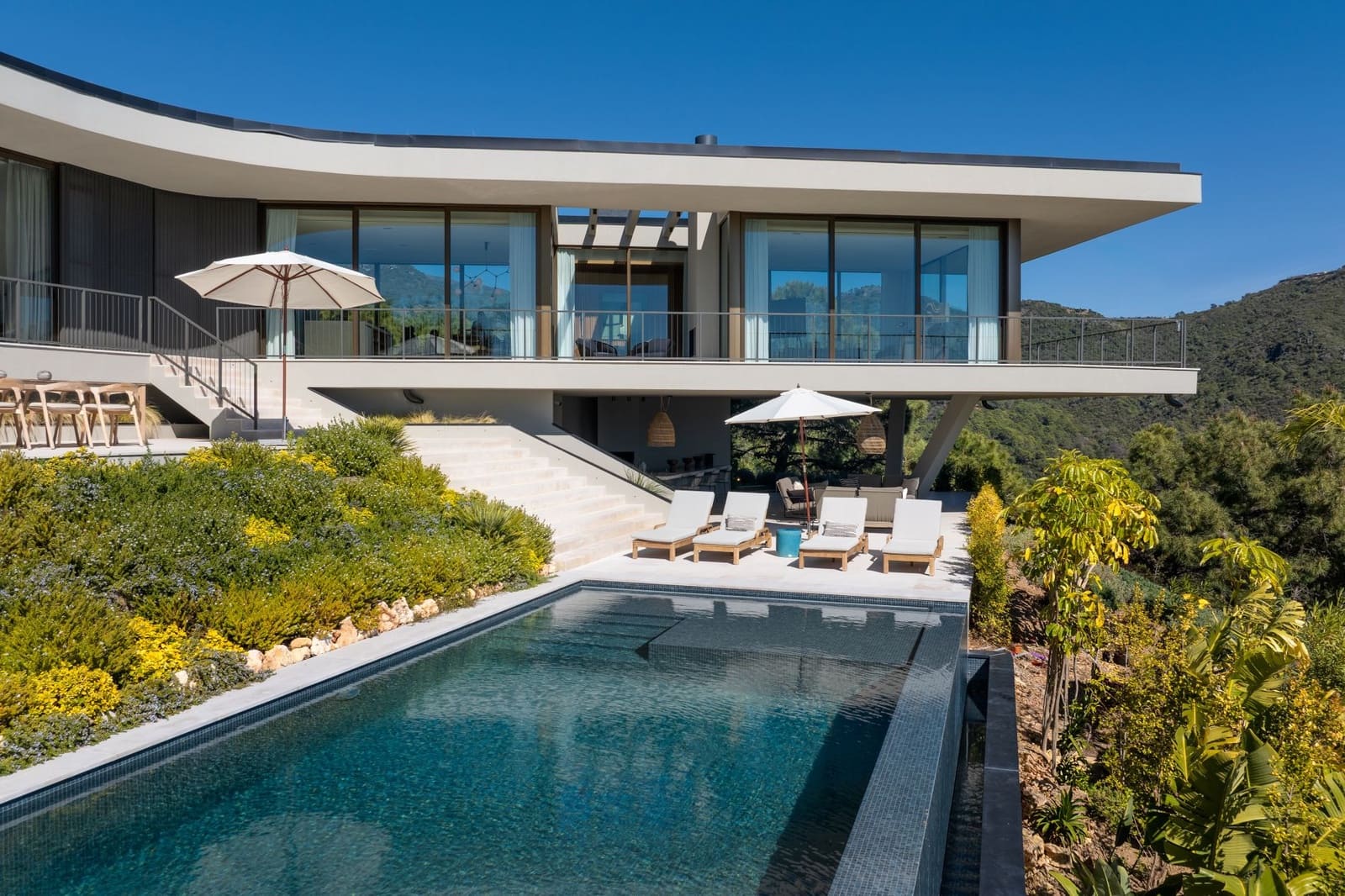 5 makuuhuone Huvila myytävänä paikassa Benahavis mukana uima-altaan 
autotalli - 4 590 000 € (Ref: 9634020)