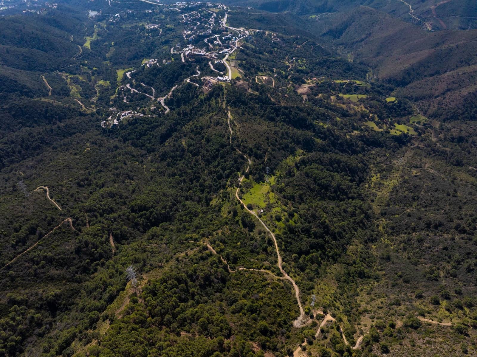 Terreno para Construção para venda em Benahavis - 3 640 000 € (Ref: 9637206)