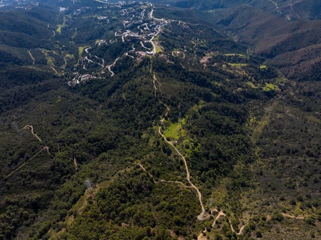 Terreno para Construção para venda em Benahavís - 3 640 000 € (Ref: 9637206)