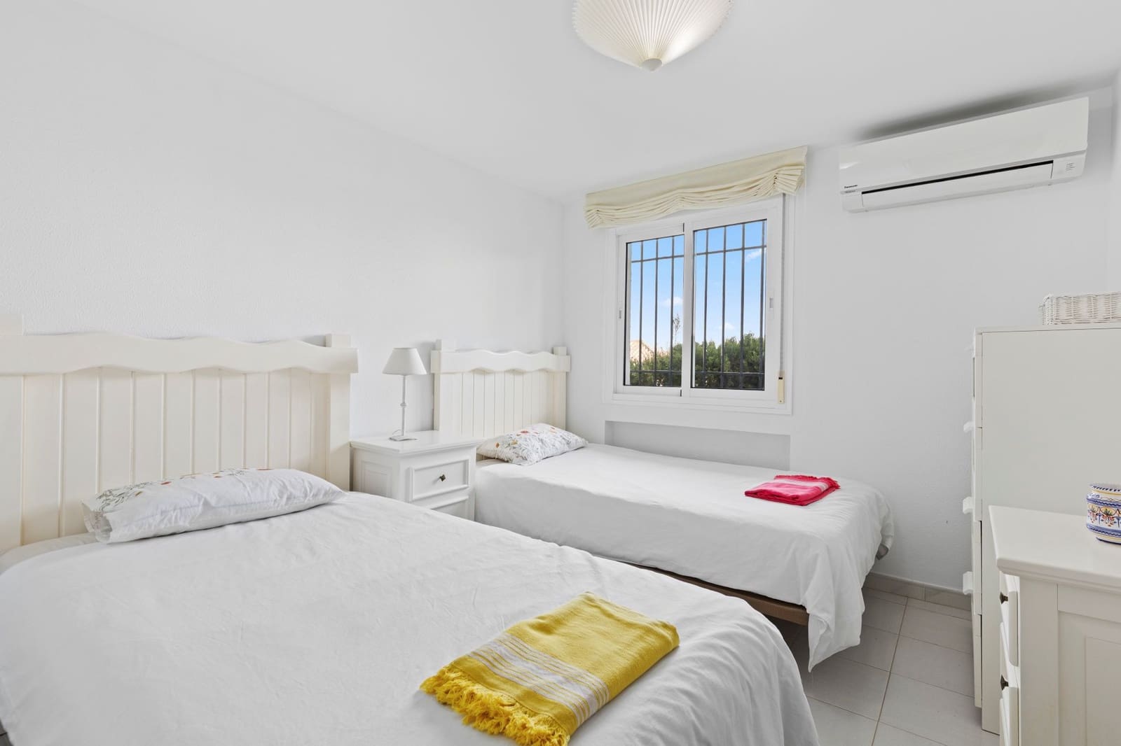 5 Zimmer Villa zu verkaufen in Torrenueva mit Pool Garage - 1.100.000 € (Ref: 9658425)