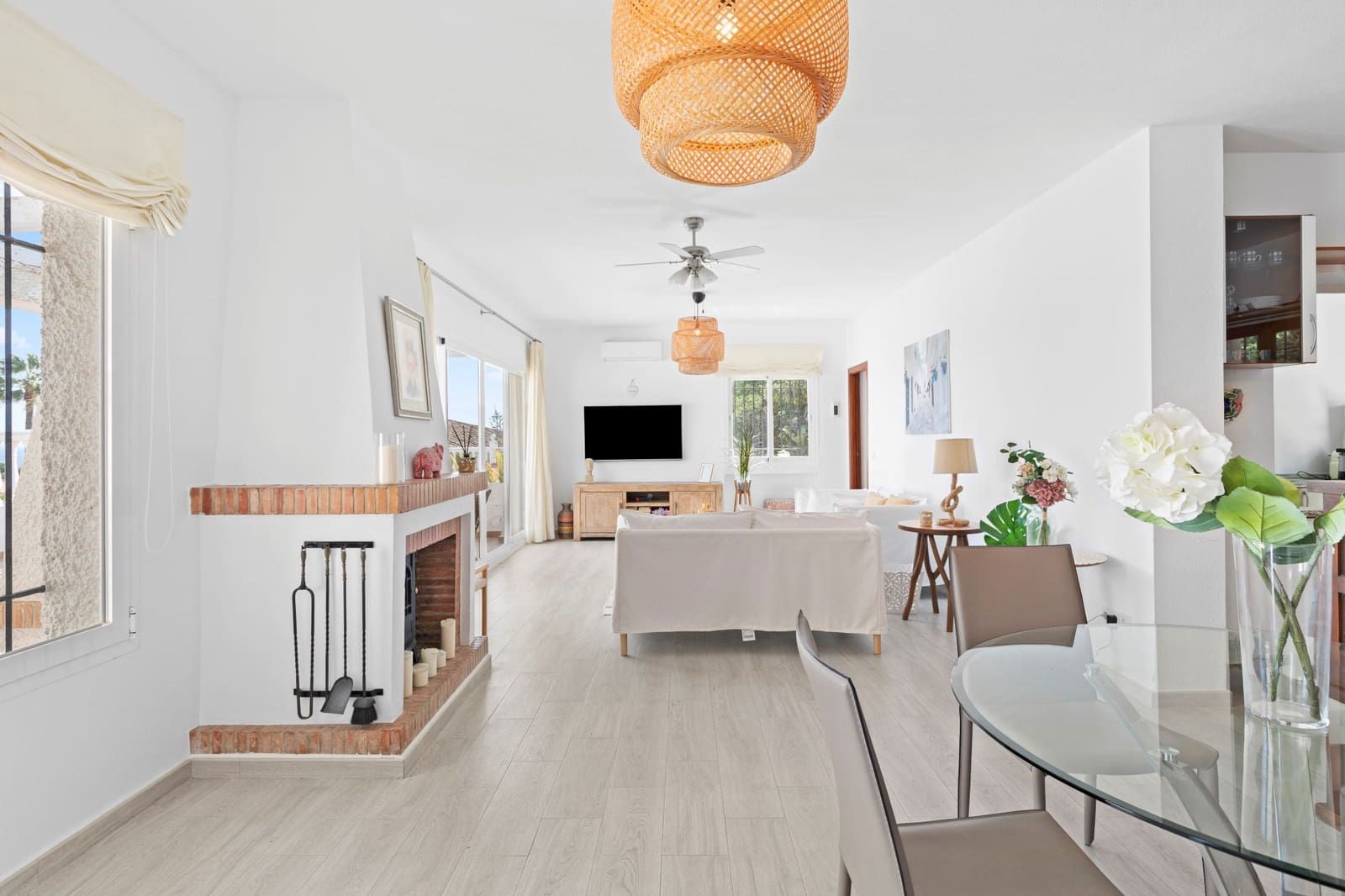 5 Zimmer Villa zu verkaufen in Torrenueva mit Pool Garage - 1.100.000 € (Ref: 9658425)